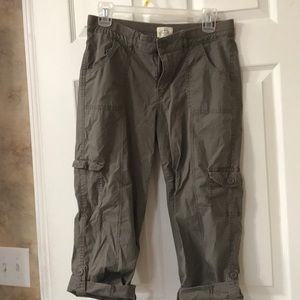 St. Johns Bay Capris size 6